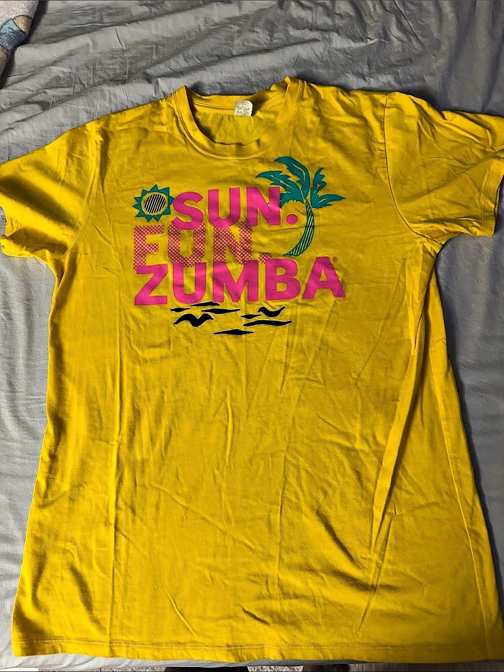 Zumba Graphic Short Sleeve Tee in Yellow Like New
